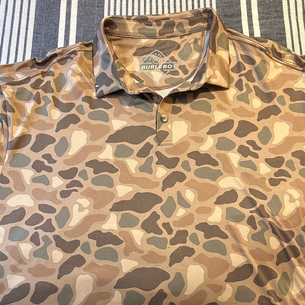 BURLEBO Men's Camouflage Polo Shirt - Brown and Tan